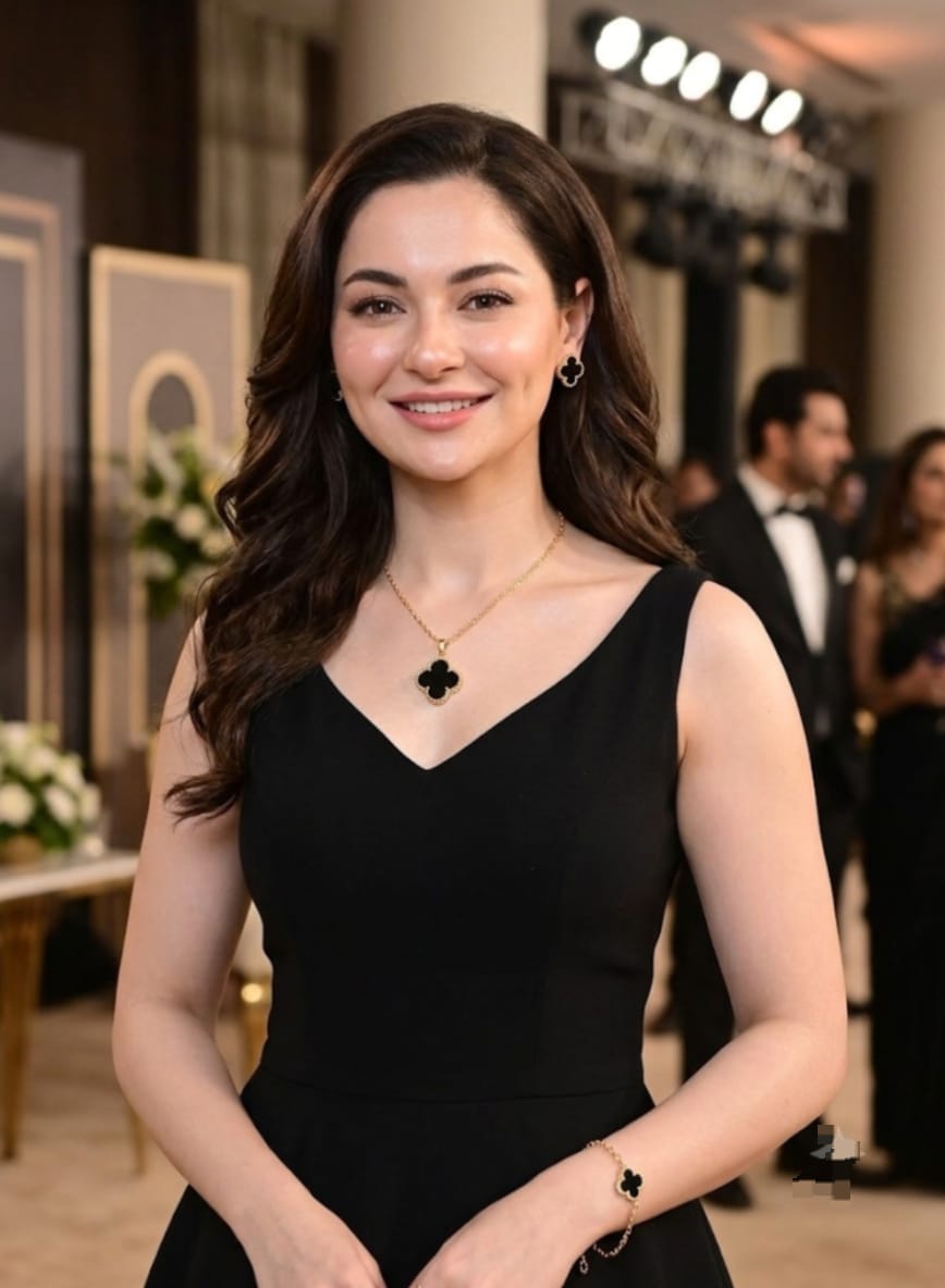 Elegant Black Clover Necklace & Earrings Set  Minimalist Jewelry