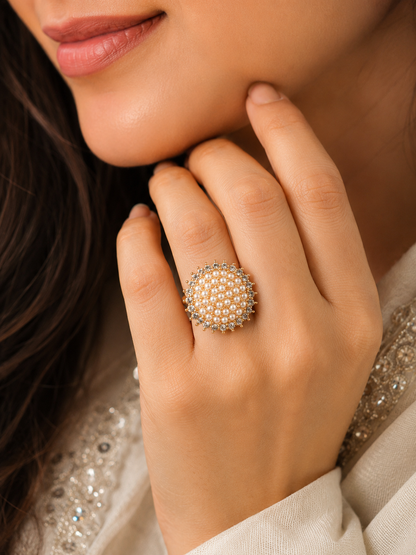 Luxury Pearl Statement Ring – Gold Plated Crystal Fashion Ring