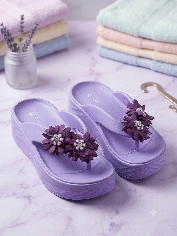 Women’s Lavender Floral Platform Flip Flops – Stylish Comfortable Summer Sandals